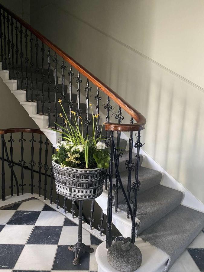 West End Townhouse Bed and Breakfast EDI Buitenkant foto
