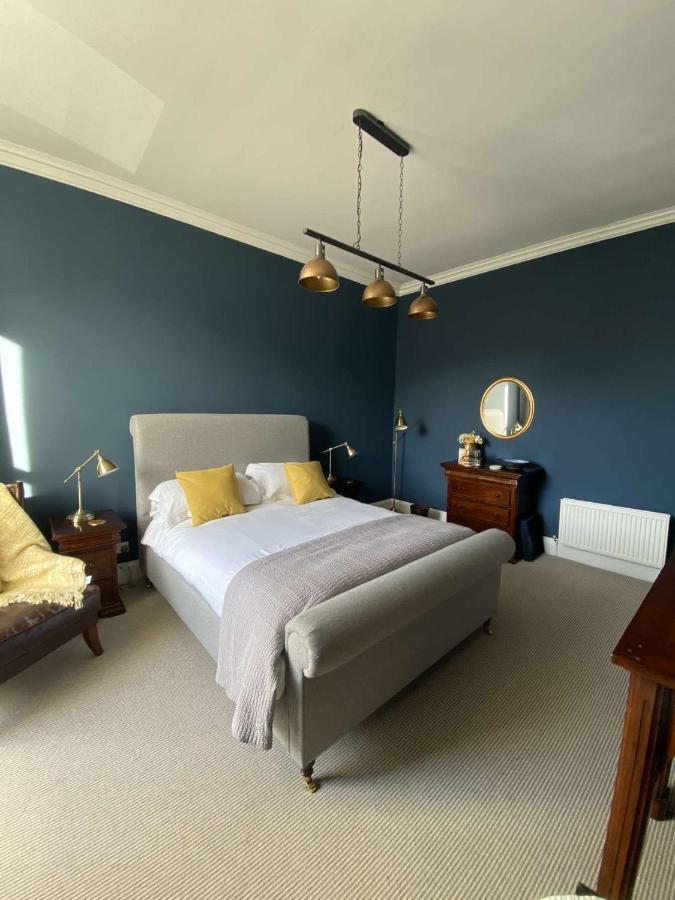 West End Townhouse Bed and Breakfast EDI Buitenkant foto
